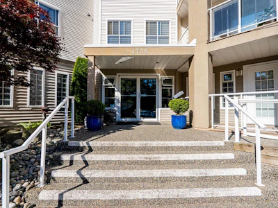 #212-4758 53 Street - 2