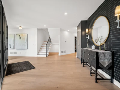 24968 28 Avenue - 4