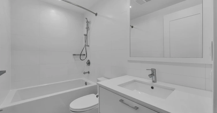 706-2381 Beta Avenue, Burnaby, BC, V5C 5M8 - 3