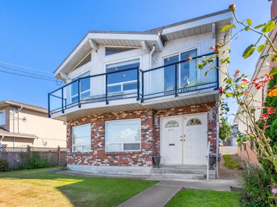 5444 Manor Street - 2