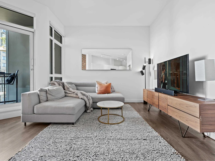 305-105 W 2nd Street, North Vancouver, BC, V7M 0E3 - 18