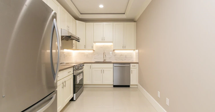 4152 Hazelwood Crescent, Burnaby, BC, V5G 2R1 - 5