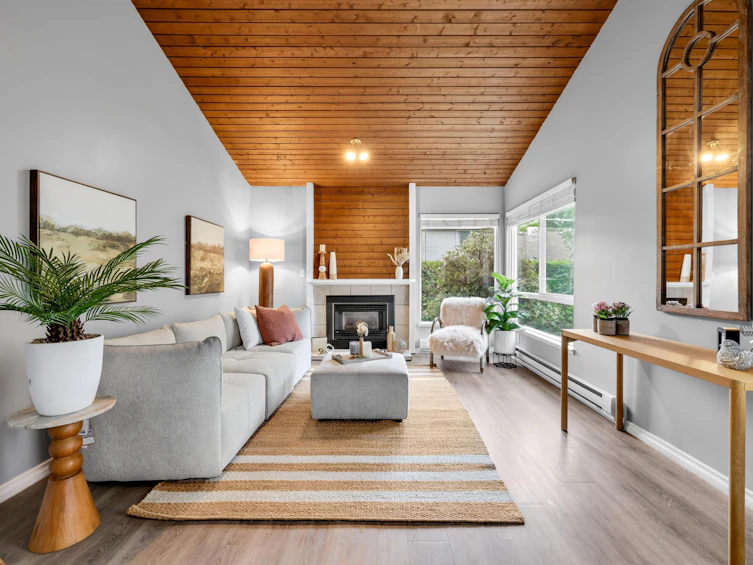 6226 E Greenside Drive, Surrey, BC, V3S 5M8 - 3