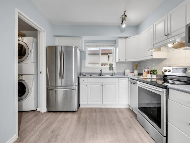 6226 E Greenside Drive, Surrey, BC, V3S 5M8 - 8