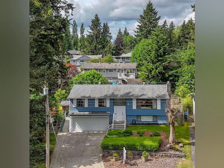 1626 Oughton Drive, Port Coquitlam, BC, V3C 1H7 - 2