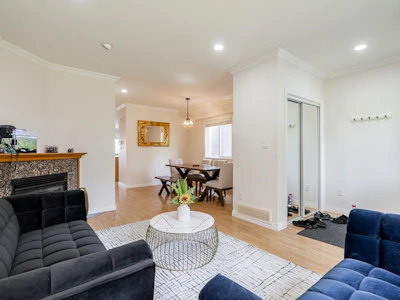 1124 Rochester Avenue - 4