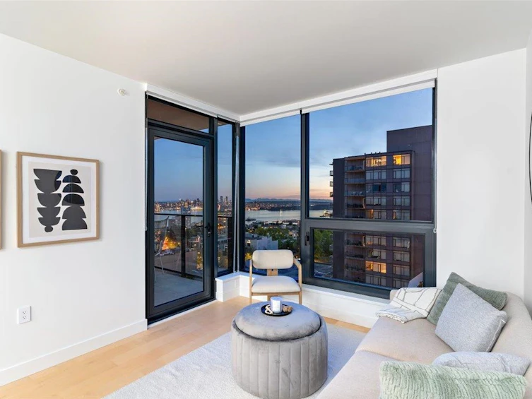 1004-135 E 13th Street, North Vancouver, BC, V7L 0J8 - 2