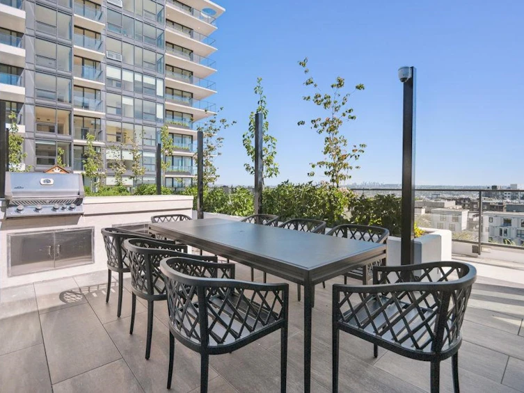 1004-135 E 13th Street, North Vancouver, BC, V7L 0J8 - 17