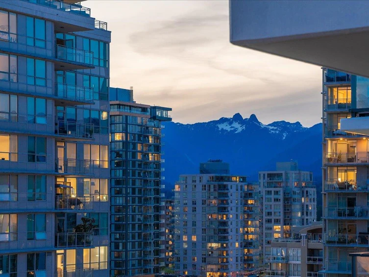 1004-135 E 13th Street, North Vancouver, BC, V7L 0J8 - 6