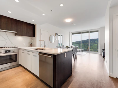 2603-567 Clarke Road - 3
