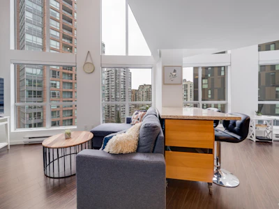 608-933 Seymour Street - 2