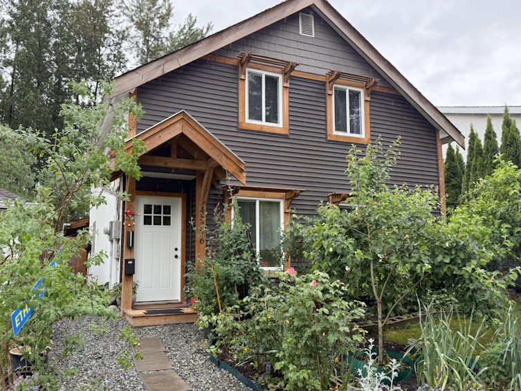45276 Creekside Drive, Chilliwack, BC, V2P 7K6 - 2