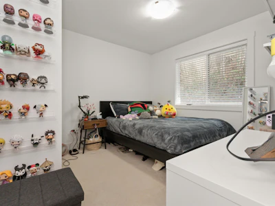 1-6262 Rexford Drive - 3