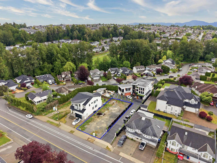 3038 Blue Jay Street, Abbotsford, BC, V2T 5K7 - 6