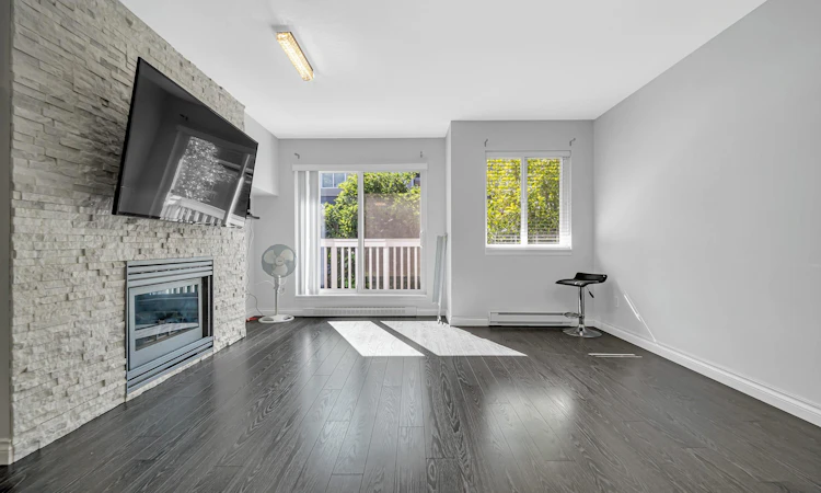 79-7831 Garden City Road