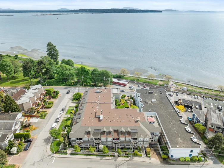212-15621 Marine Drive, Surrey, BC, V4B 1E1 - 36