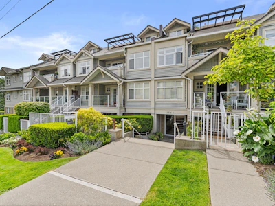212-15621 Marine Drive - 3