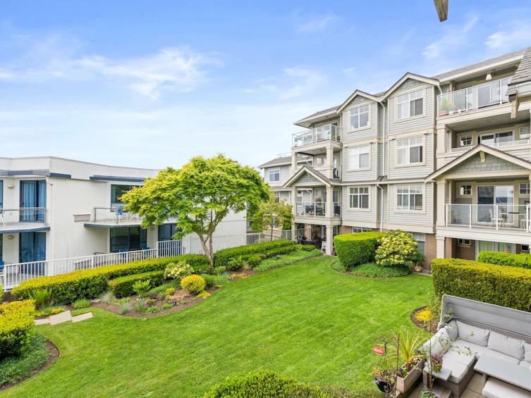 212-15621 Marine Drive, Surrey, BC, V4B 1E1 - 18