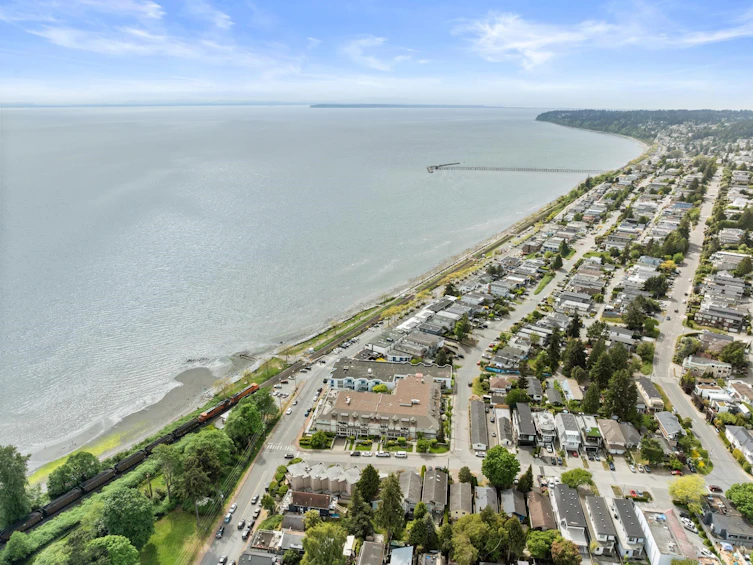 212-15621 Marine Drive, Surrey, BC, V4B 1E1 - 39