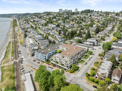212-15621 Marine Drive - 4