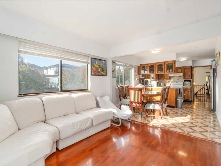 5820 Earles Street, Vancouver, BC, V5R 3S6 - 10