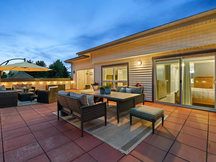 404-15220 Guildford Drive, Surrey, BC, V3R 0Y6 - 25