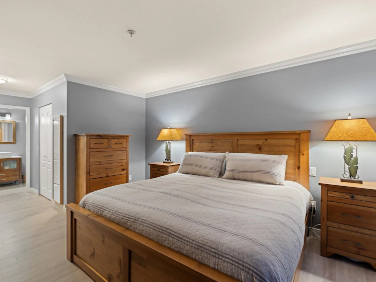 404-15220 Guildford Drive, Surrey, BC, V3R 0Y6 - 23