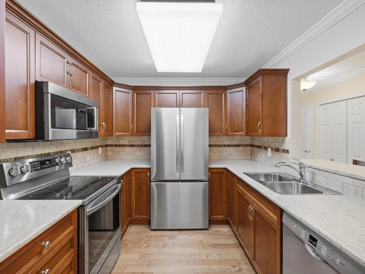 102-1140 55 Street, Delta, BC, V4M 3J8 - 10