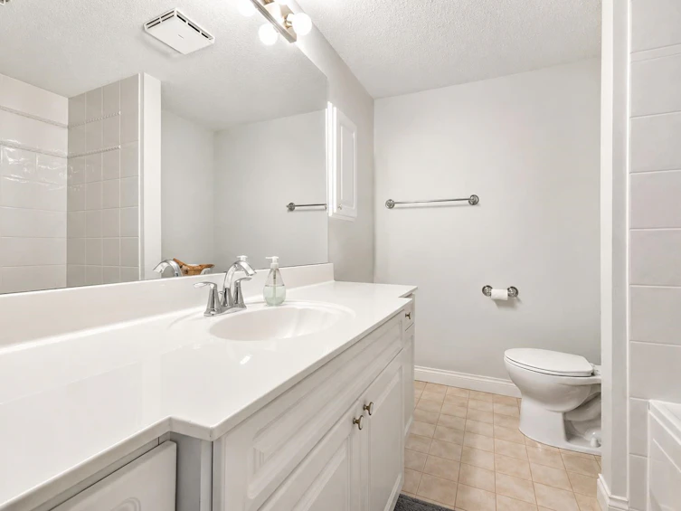 406-33065 Mill Lake Road, Abbotsford, BC, V2S 8E6 - 10
