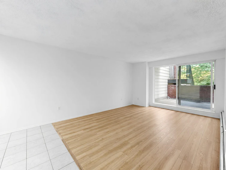 111-588 E 5 Street, Vancouver, BC, V5T 4H6 - 3