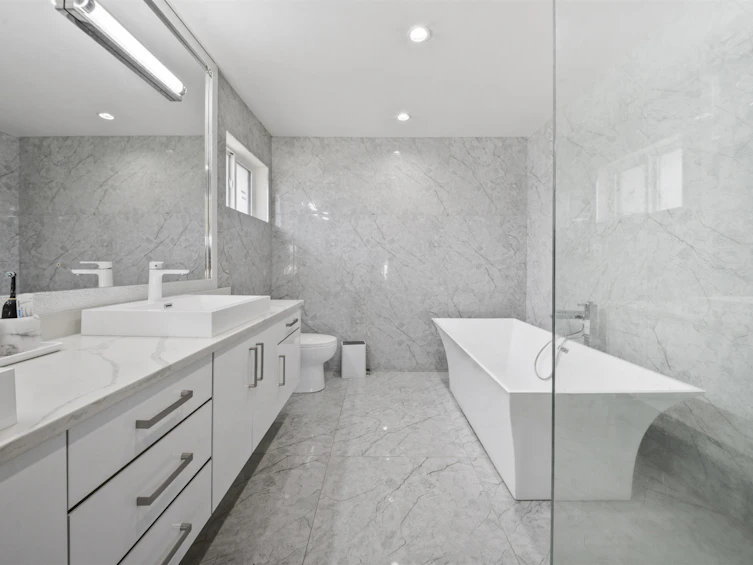 9151 Glendower Drive, Richmond, BC, V7A 2Y4 - 40