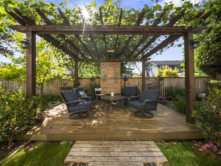 9151 Glendower Drive, Richmond, BC, V7A 2Y4 - 32