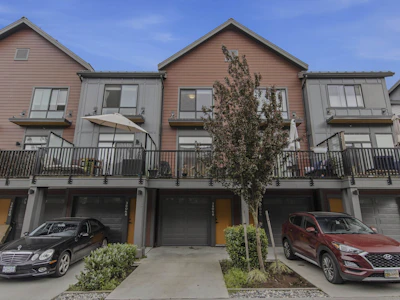 38046 Keel Way - 2