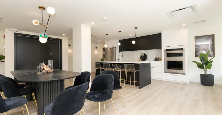 441-2635 King George Boulevard, Surrey, BC, V4P 0H7 - 26