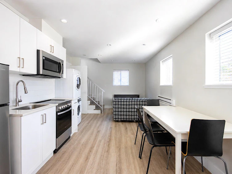 3123 E 7th Avenue, Vancouver, BC, V5M 1V6 - 34