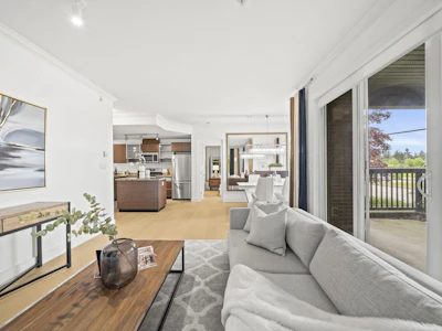 115-6033 Katsura Street - 4