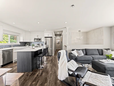 26451 30a Avenue - 4