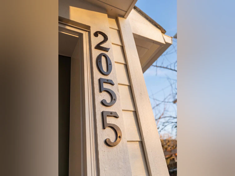 2055 E 4th Avenue, Vancouver, BC, V5N 1K5 - 31