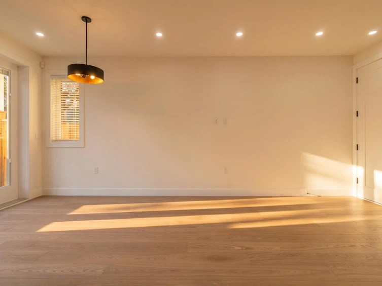 2055 E 4th Avenue, Vancouver, BC, V5N 1K5 - 13