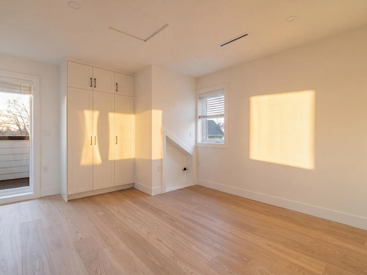 2055 E 4th Avenue, Vancouver, BC, V5N 1K5 - 24