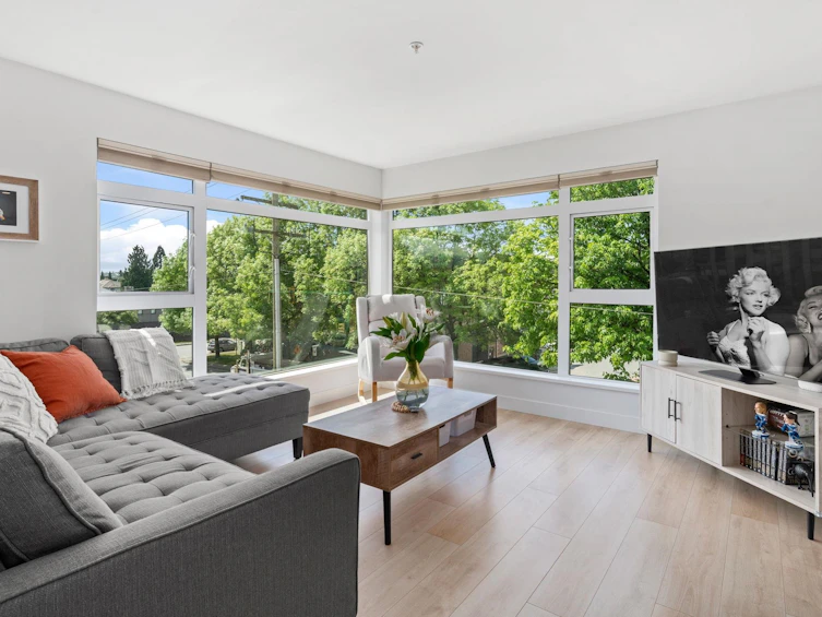 307-1519 Crown Street, North Vancouver, BC, V7J 1G6 - 5