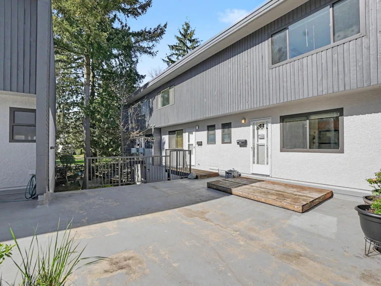 7305 Coronado Drive, Burnaby, BC, V5A 1P9 - 32