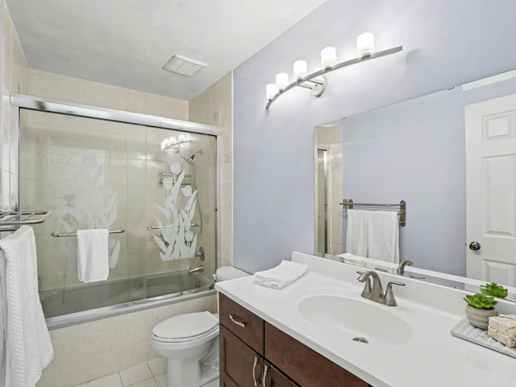 7305 Coronado Drive, Burnaby, BC, V5A 1P9 - 19