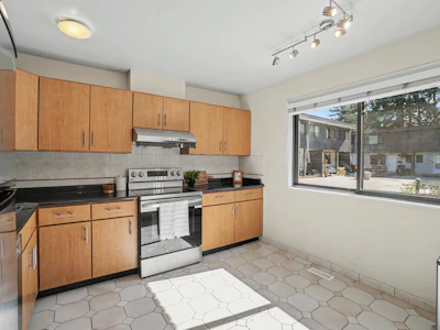 7305 Coronado Drive - 4