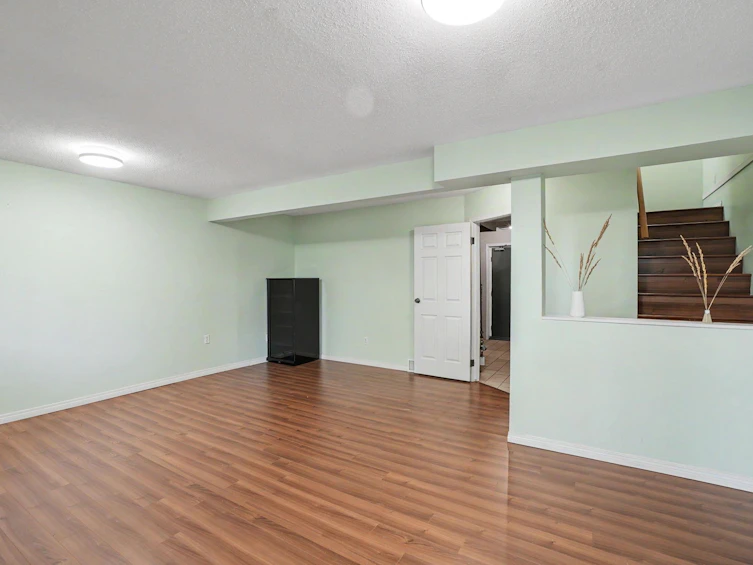 7305 Coronado Drive, Burnaby, BC, V5A 1P9 - 23