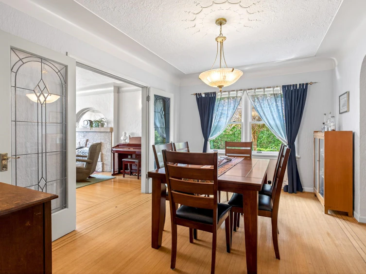 355 Cumberland Street, New Westminster, BC, V3L 3G4 - 24