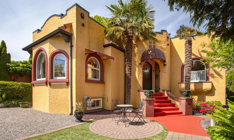 355 Cumberland Street