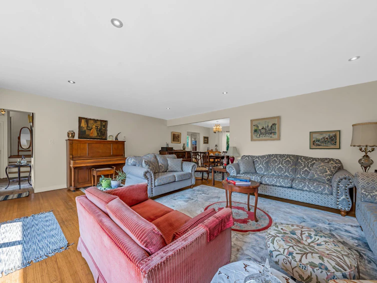 410 Hadden Drive, West Vancouver, BC, V7S 1E9 - 2