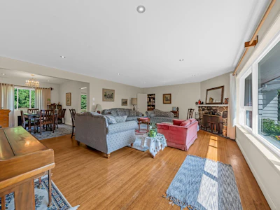 410 Hadden Drive - 5
