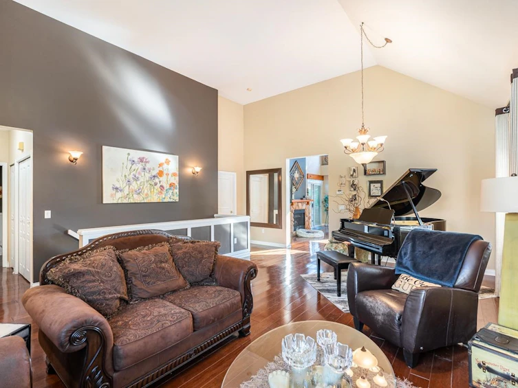 116-1465 Parkway Boulevard, Coquitlam, BC, V3E 3E6 - 17